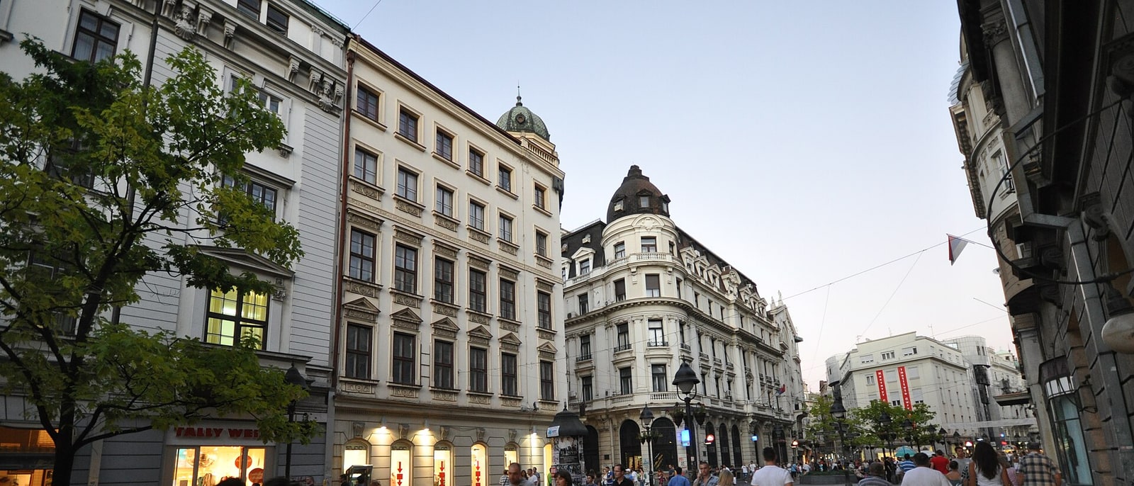 Knez Mihailova in mid-afternoon, full of people