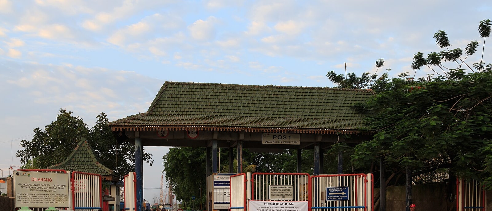 The entrance to Sunda Kelapa old harbour, in north Jakarta: the part sinking fastest
