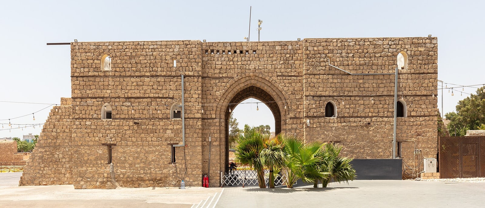 A coral-stone building in Al-Balad, the old town