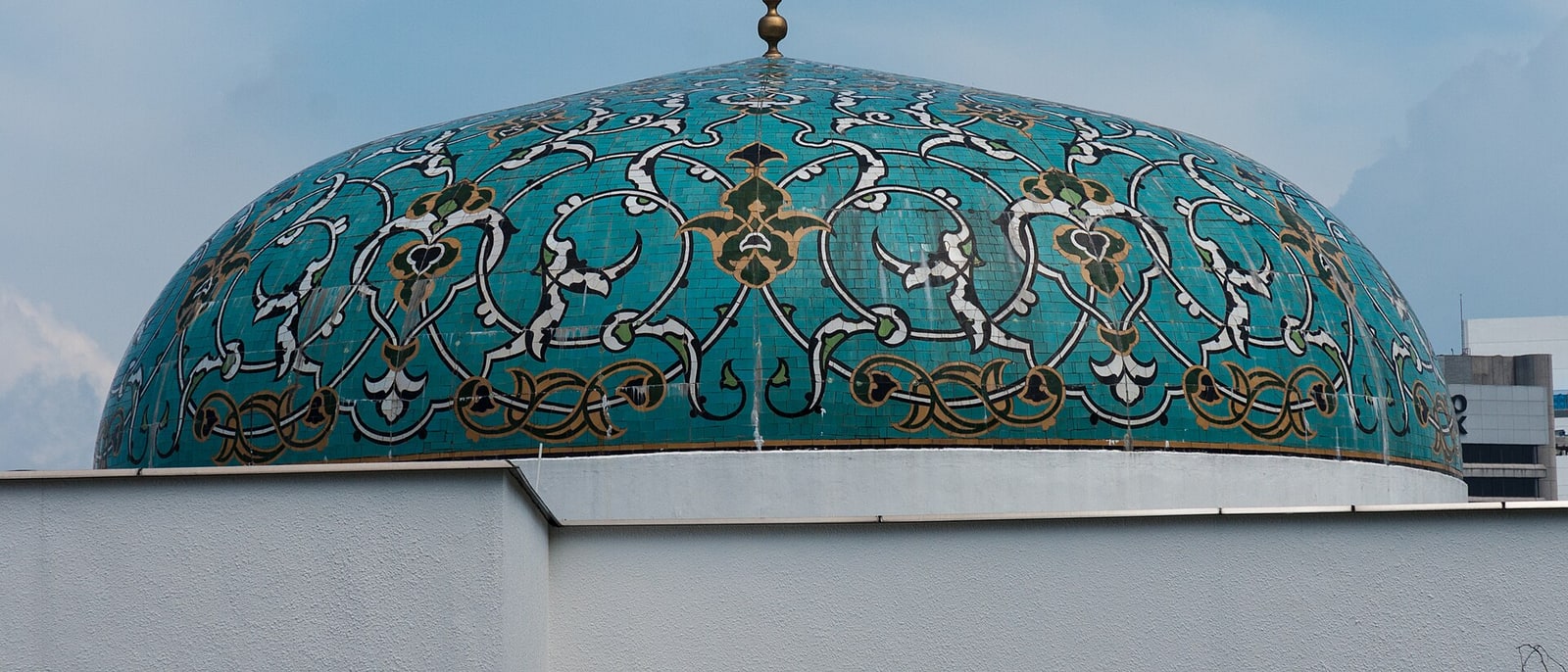 The turquoise tiled dome of the Islamic Arts Museum