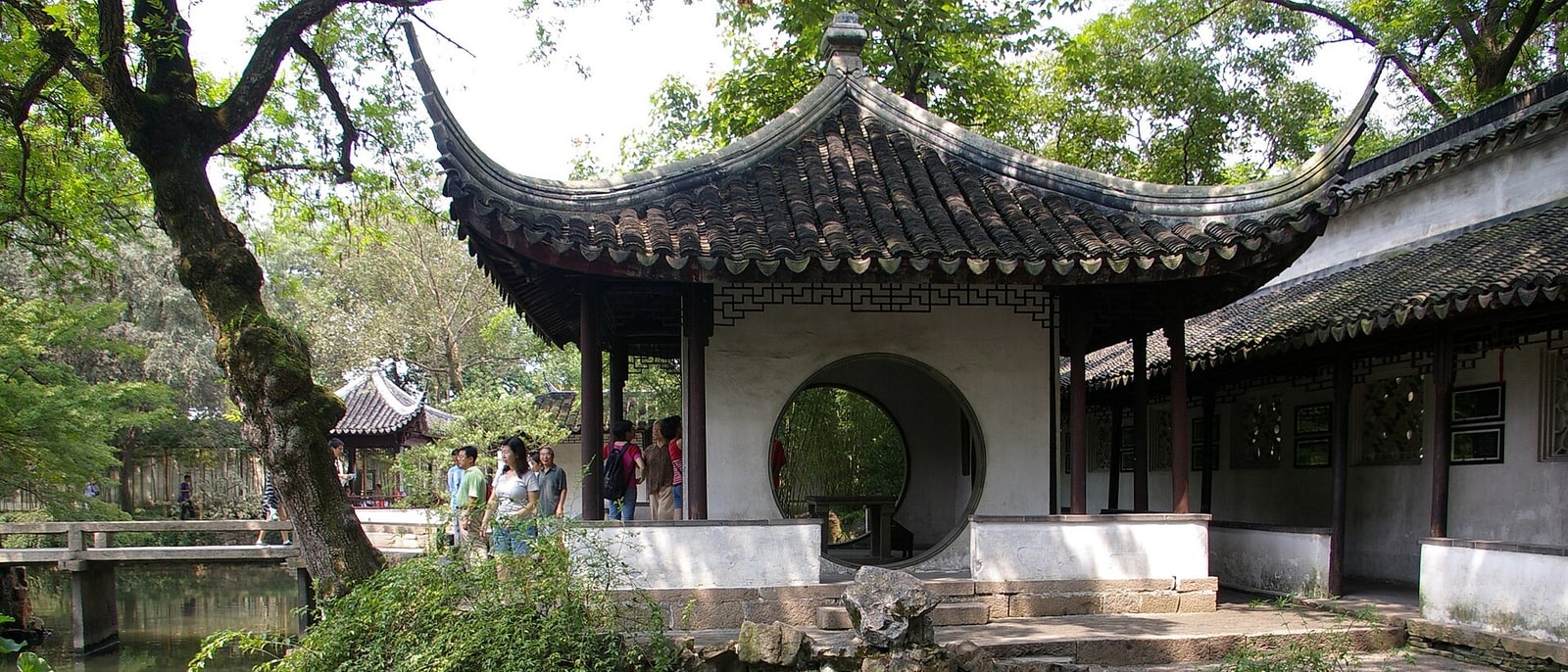 El Jardín del Administrador Humilde, en Suzhou, a veinticinco minutos en tren
