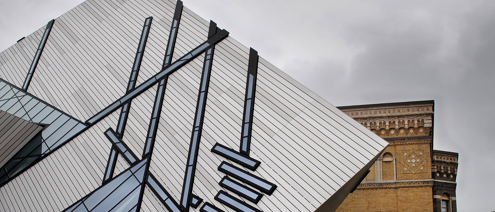 The Royal Ontario Museum’s Crystal: angular metal and glass volumes driven into the old building