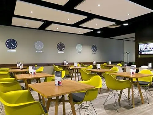 Escape Lounges