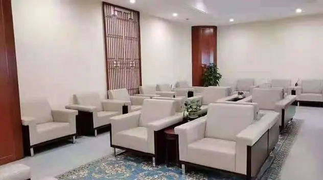 First Class Lounge