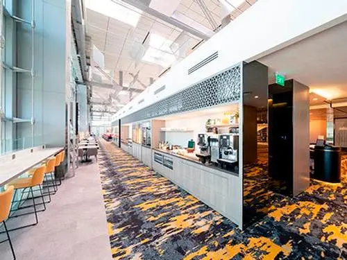 Marhaba Lounge (3-6hr stay)