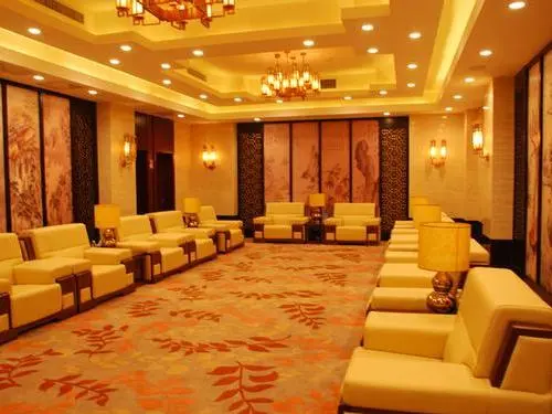 First Class Lounge